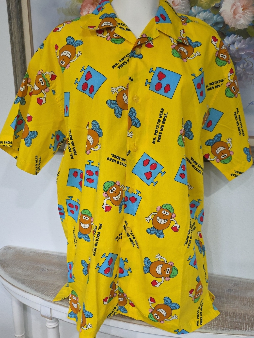 Mr. Potato Heaf Picks His Nose Novelty Yellow Button-Up Sleepwear Shirt